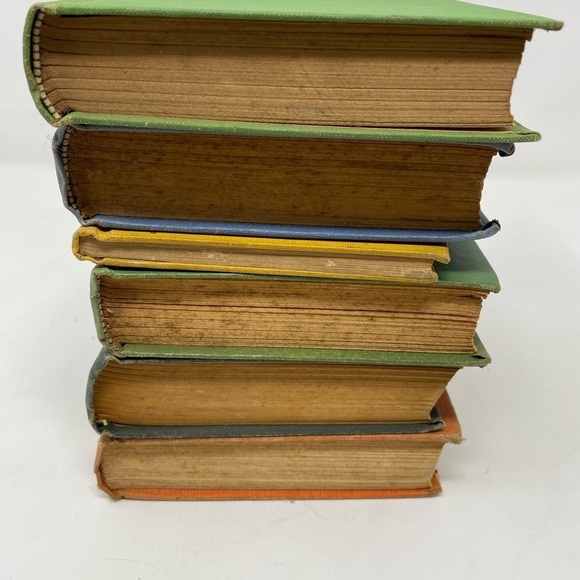 Bundle of 6 Vintage Books - Picture 3 of 7